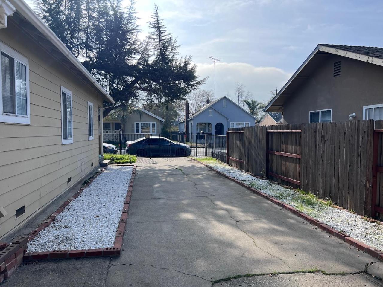 Whole Family - Wholeville Sacramento Exterior photo